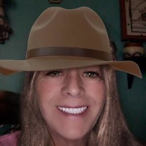 Meet your Posher, Sandy